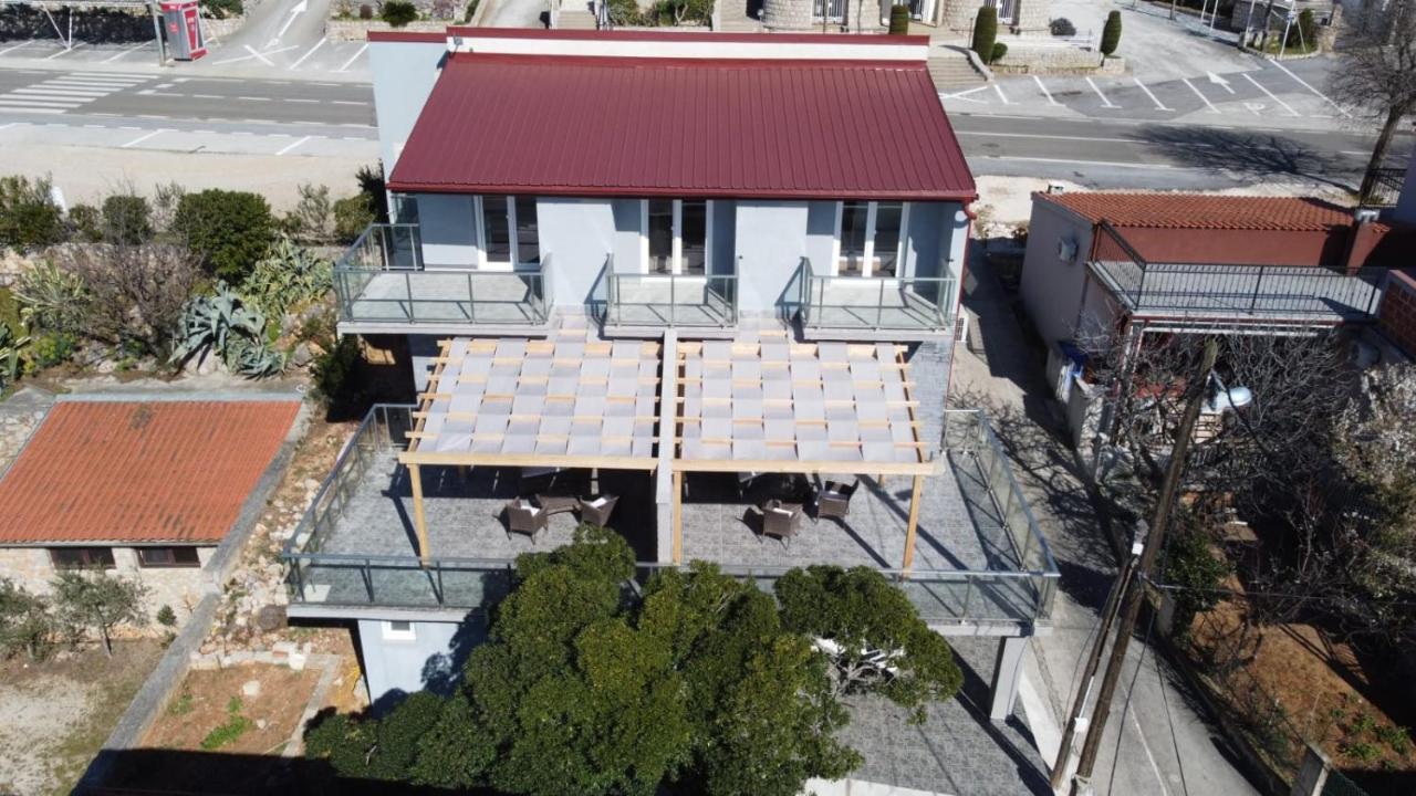 Vila Velvet Hotel Starigrad Paklenica Exterior photo
