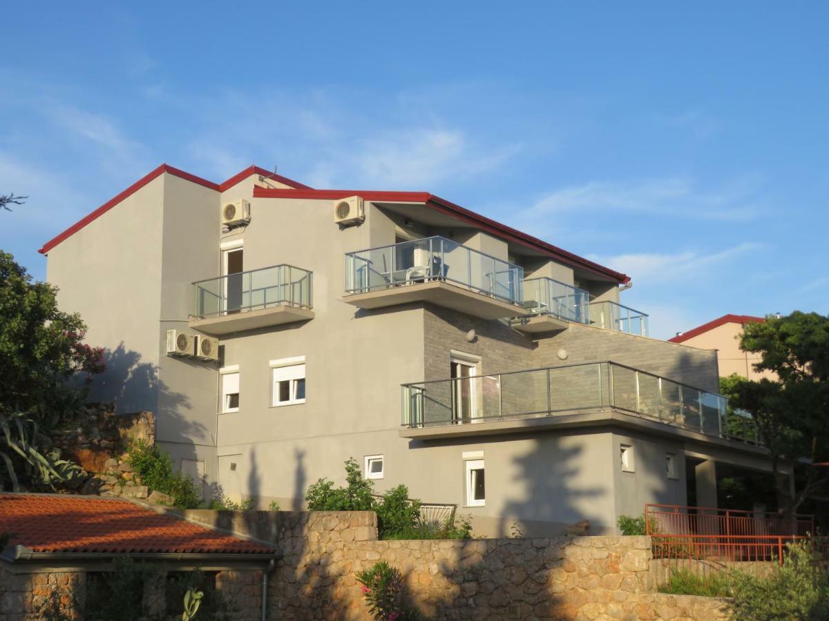 Vila Velvet Hotel Starigrad Paklenica Exterior photo